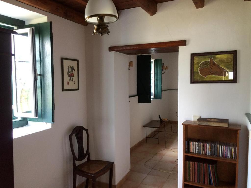 Quinta De Santana Da Varzea Abrantes Ruang foto